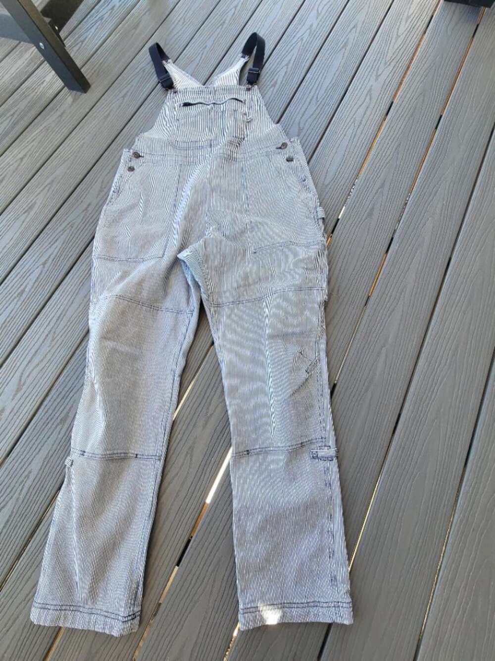 Duluth Trading Rootstock Overalls, Size L